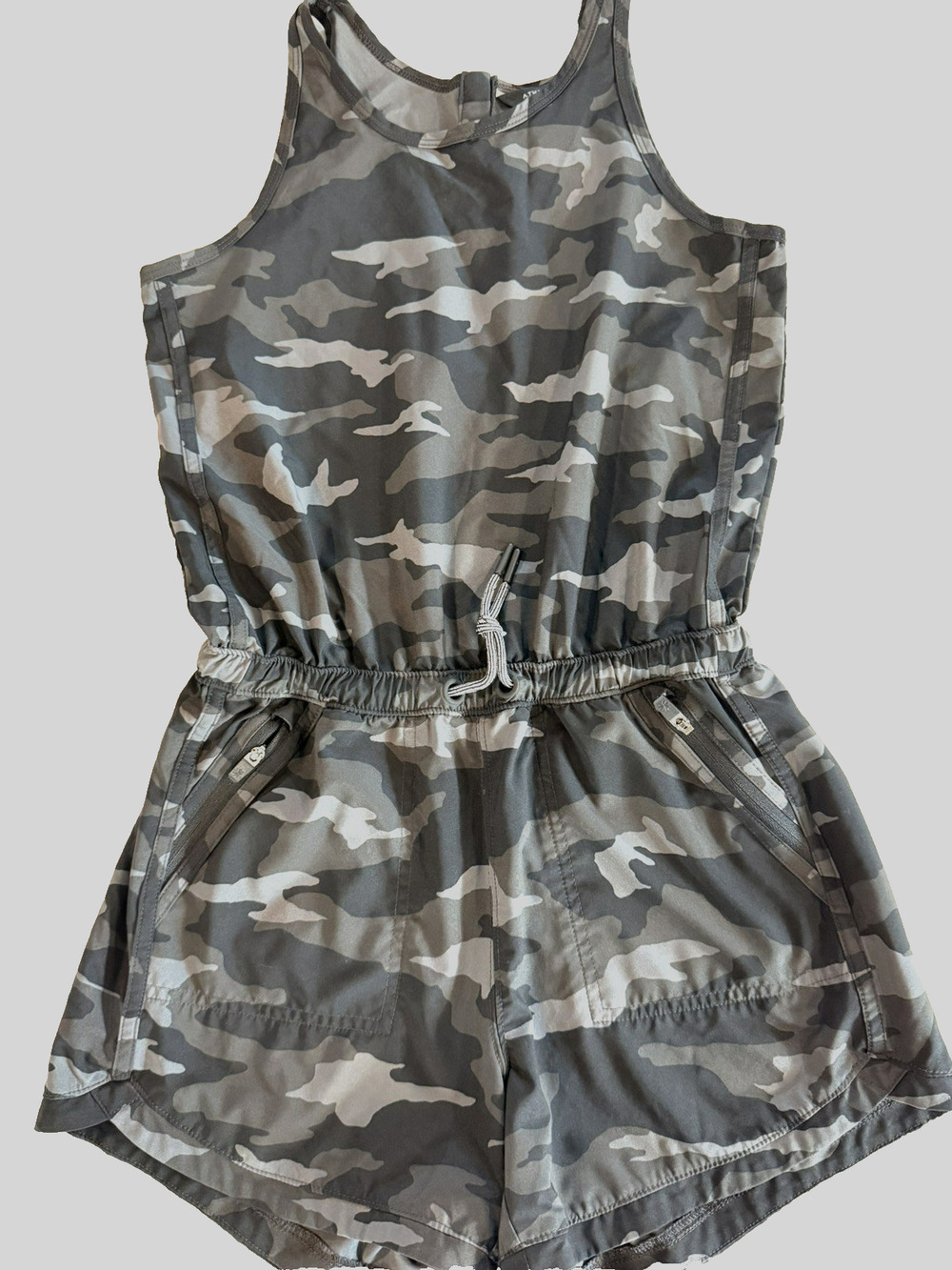 Athleta Girl On The Go Romper Gray Camo Youth Large 12 NWOT
